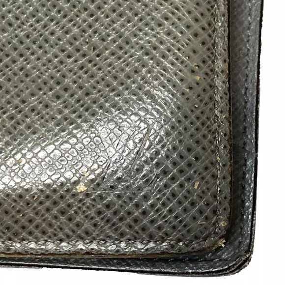 Louis Vuitton Taiga Leather Bifold Gray Men’s Wallet Made In France - Picture 3 of 15